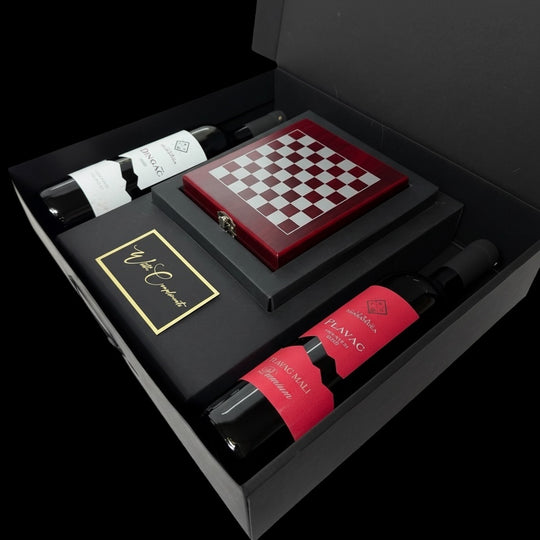 Adria Gifts | Dalmatian Checkmate