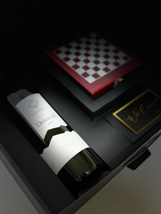 Adria Gifts | The Queen’s Gambit Gift Box
